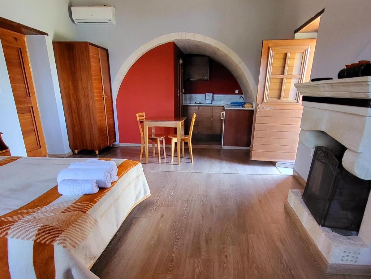 Lithochtisto Hotel Monemvasia Bagian luar foto